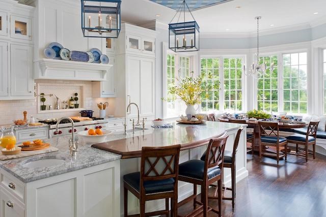 Model home kitchen at Inspiration